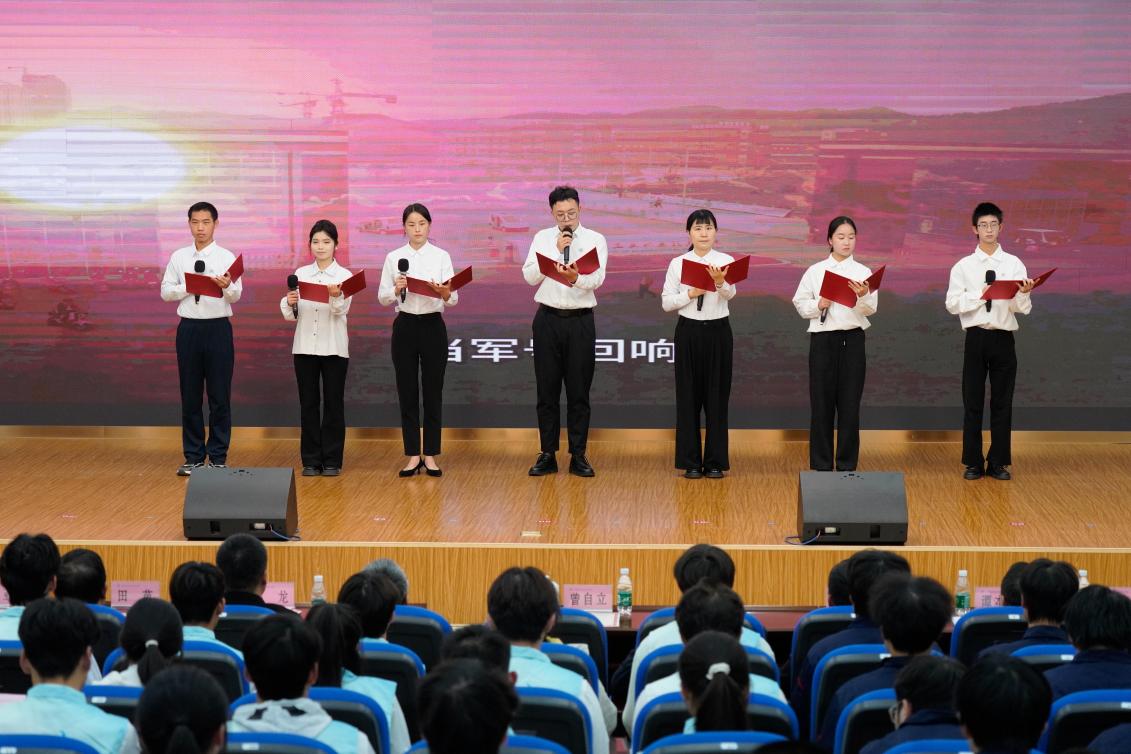 8ed9dfe97f58dcce2d0028fed3783560