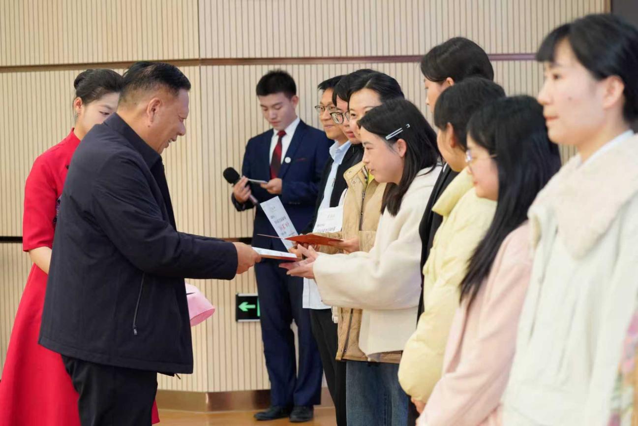 7db90ff5837d5060e3cbd69e9f132b07